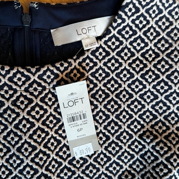 LOFT - Black and White Geometric Dress - Picture 3 of 4